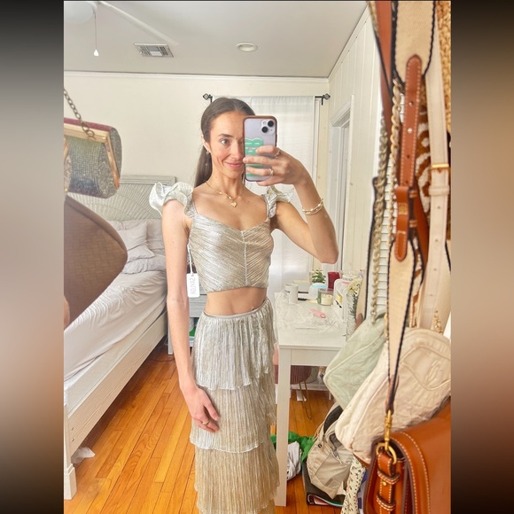 SAYLOR Gianna Set in Platinum ⭐️🤍 - Picture 6 of 6